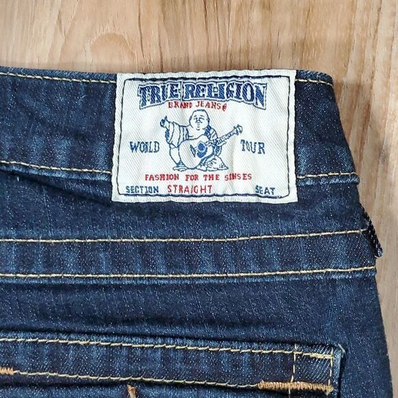 🔹️True Religion Dark w/Sequined Back Pockets Size 2/26 - Picture 7 of 9